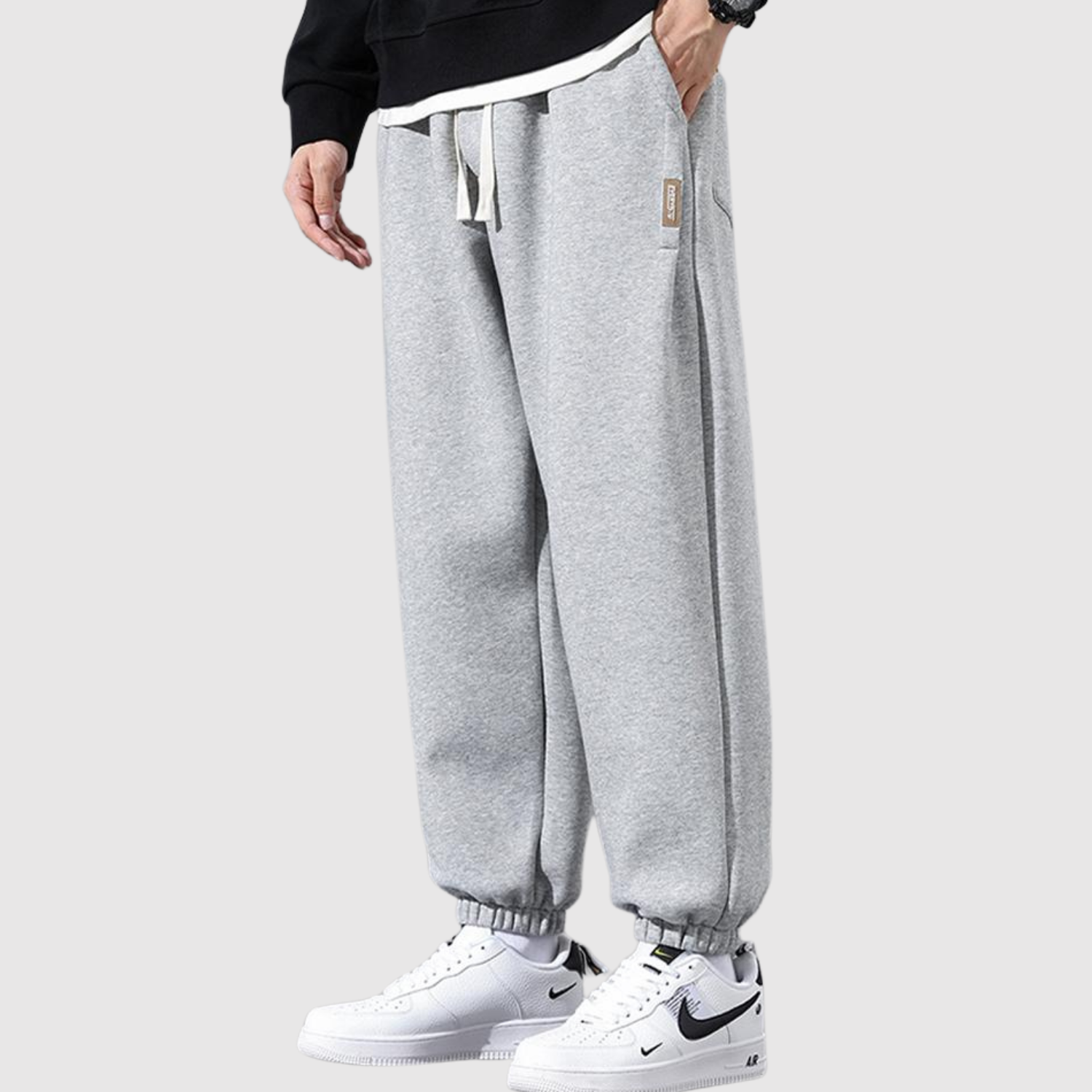 Denis – Základní joggers s komfortem