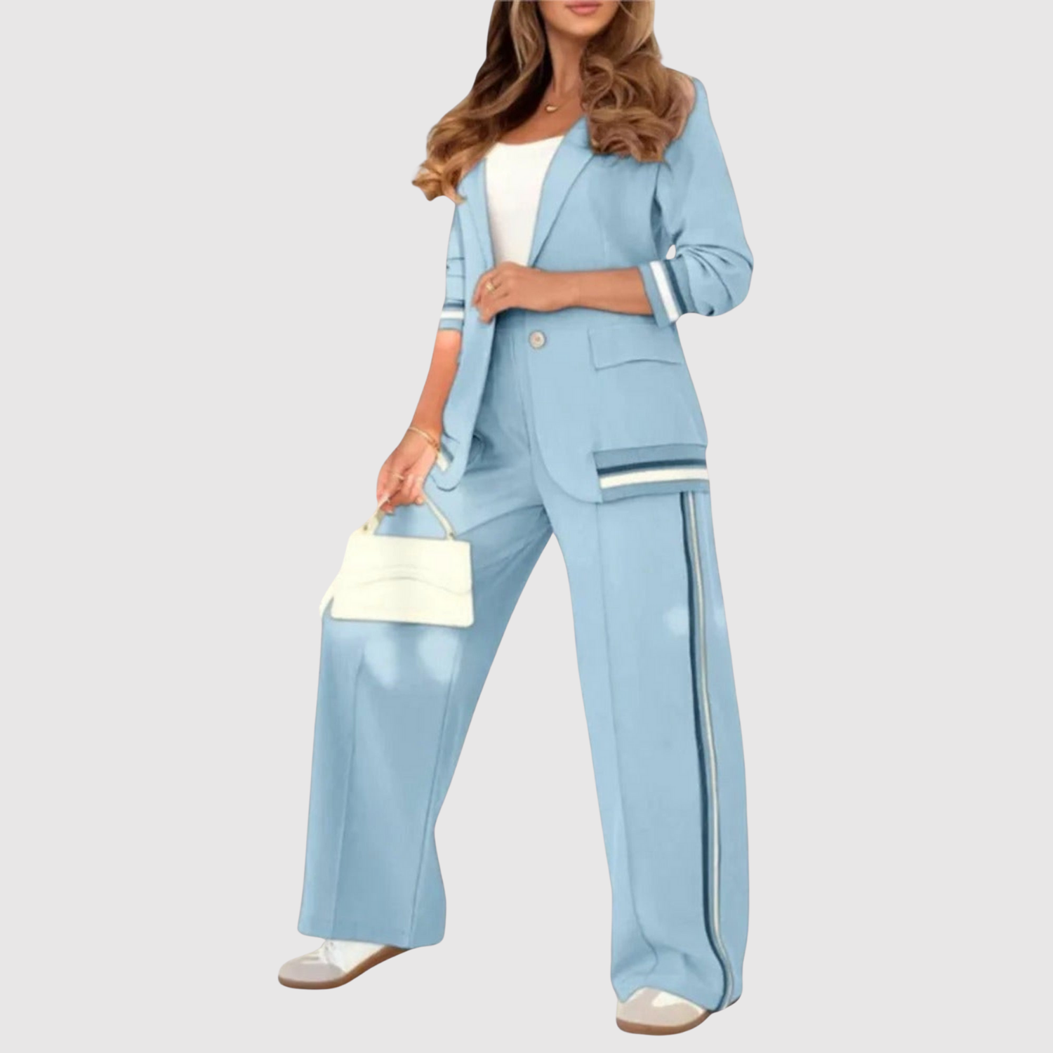 Natálie – Moderní overal se sportovními detaily