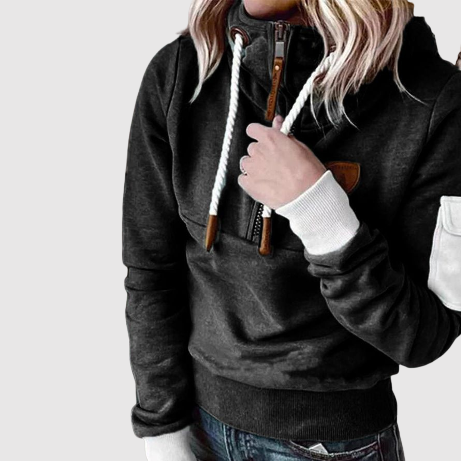 Nina – Pohodlná sportovně-elegantní mikina s kapucí