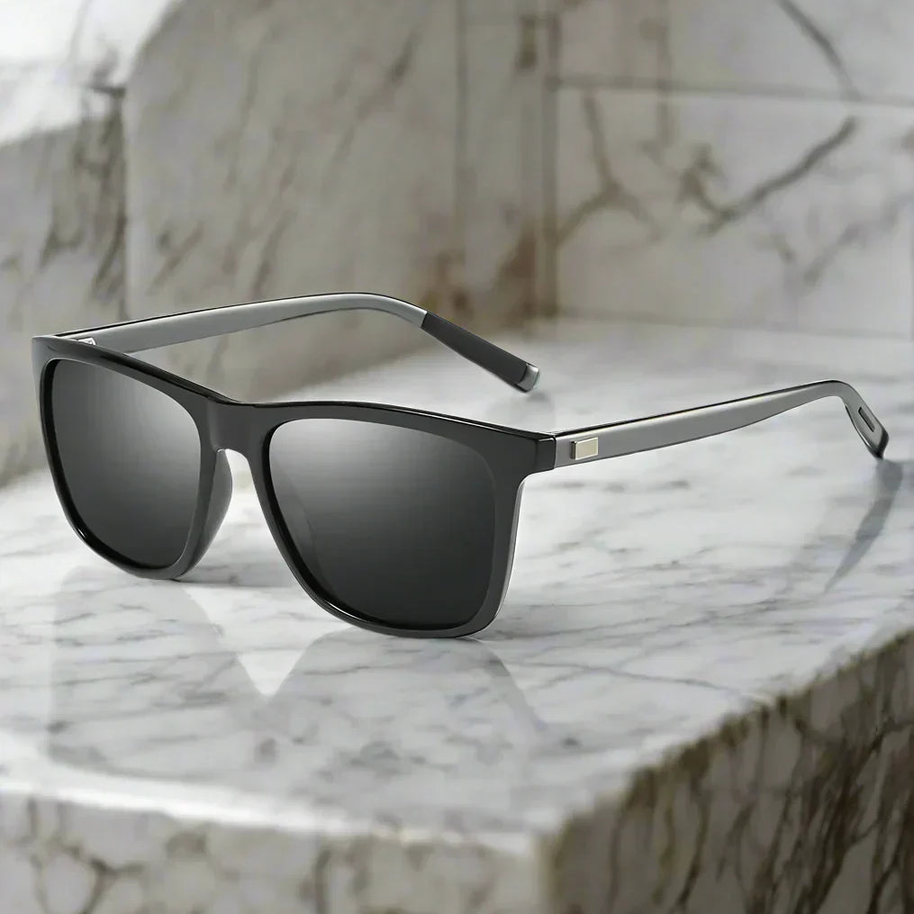 Alex – Sluneční brýle s pilotním designem a zrcadlovými skly